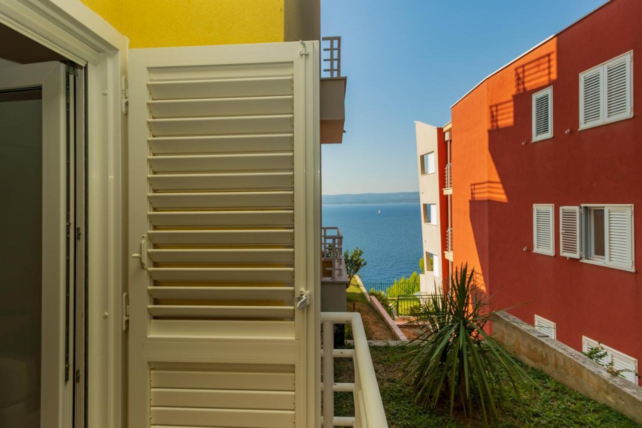 Luxury Apartments Villa Ruzmarina With New Heated Infinity Pool And Lounge Area Marusici  Exterior foto