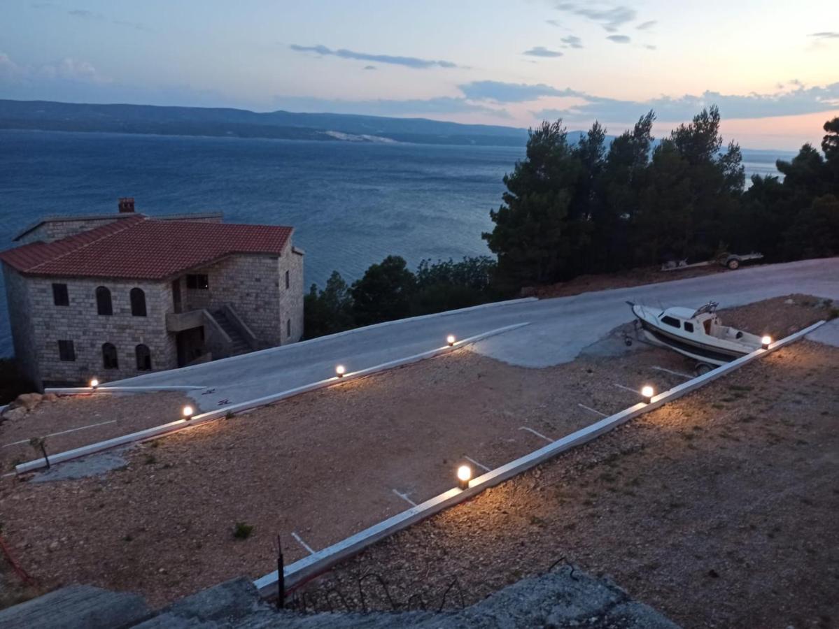 Luxury Apartments Villa Ruzmarina With New Heated Infinity Pool And Lounge Area Marusici  Exterior foto