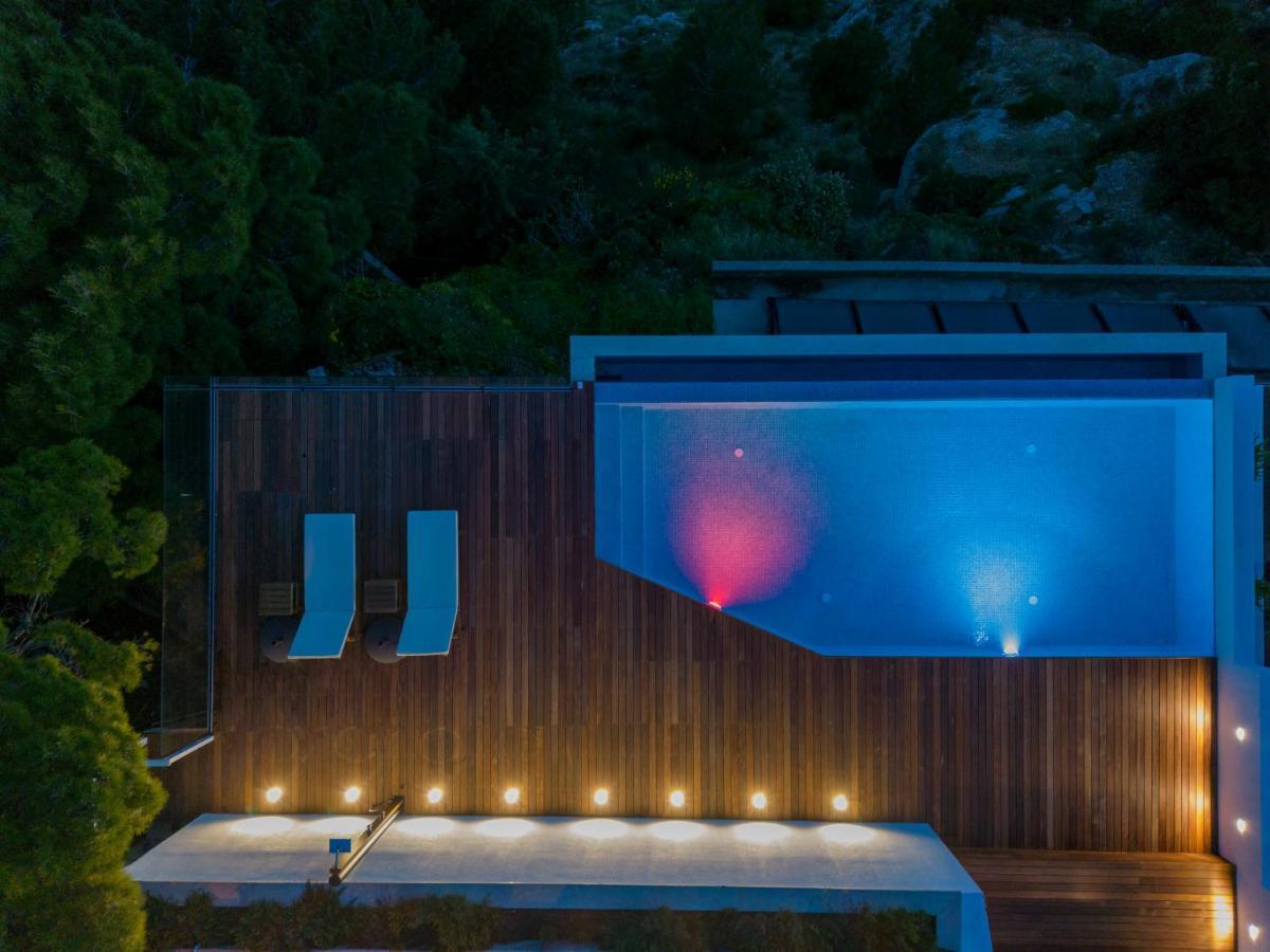 Luxury Apartments Villa Ruzmarina With New Heated Infinity Pool And Lounge Area Marusici  Exterior foto
