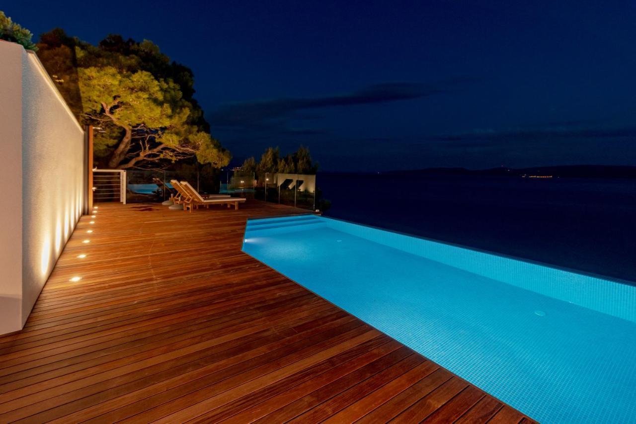 Luxury Apartments Villa Ruzmarina With New Heated Infinity Pool And Lounge Area Marusici  Exterior foto