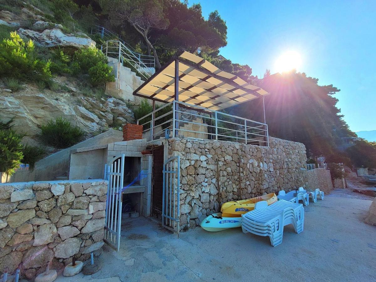 Luxury Apartments Villa Ruzmarina With New Heated Infinity Pool And Lounge Area Marusici  Exterior foto