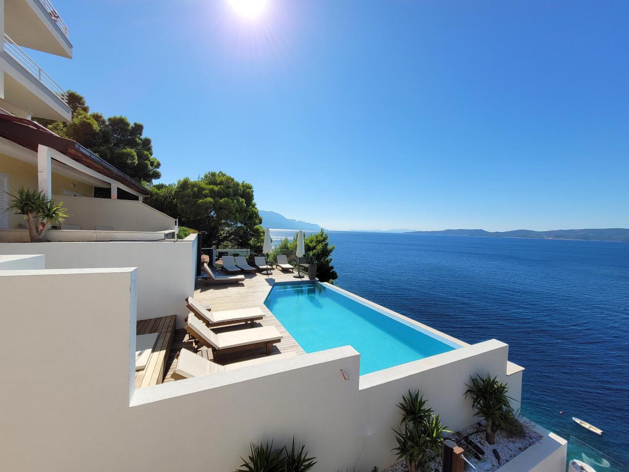 Luxury Apartments Villa Ruzmarina With New Heated Infinity Pool And Lounge Area Marusici  Exterior foto